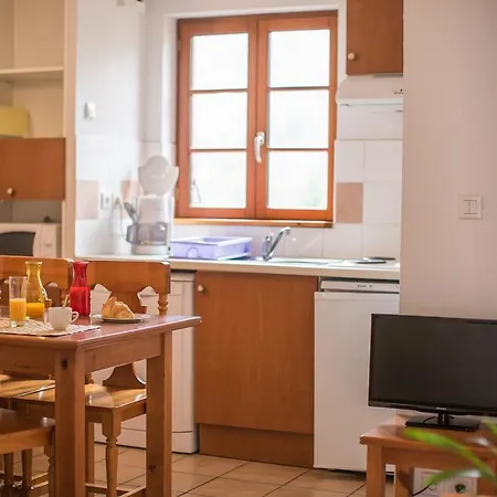 Nemea Les D'estive Apartmanhotel