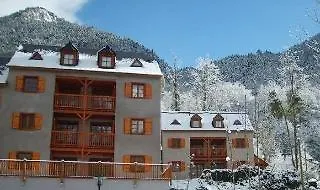 Nemea Les D'estive Lägenhetshotell Cauterets