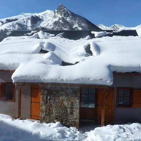 Nemea Les D'estive Lägenhetshotell Cauterets