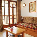 Nemea Les D'estive Apartmanhotel